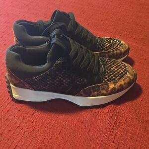 Leopard Print Mesh Sneakers - Black & Brown